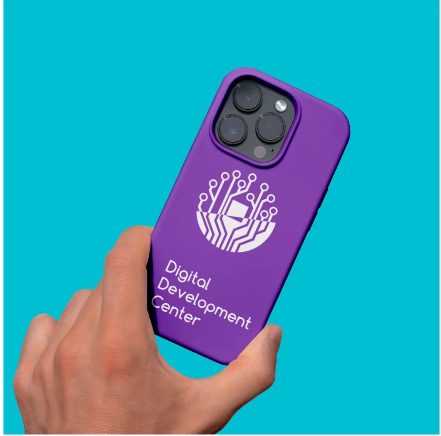 Violette Handyhülle mit Bildmarke